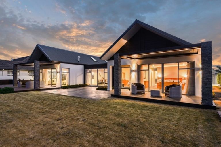 Photo of property in 14 Kaikainui Lane, Northwood, Christchurch, 8051