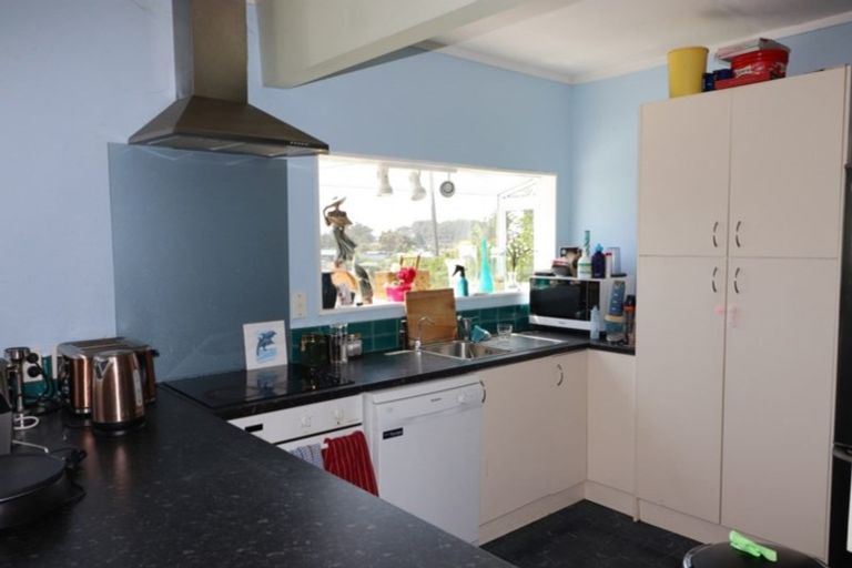 Photo of property in 4 Nelson Street, Foxton Beach, Foxton, 4815