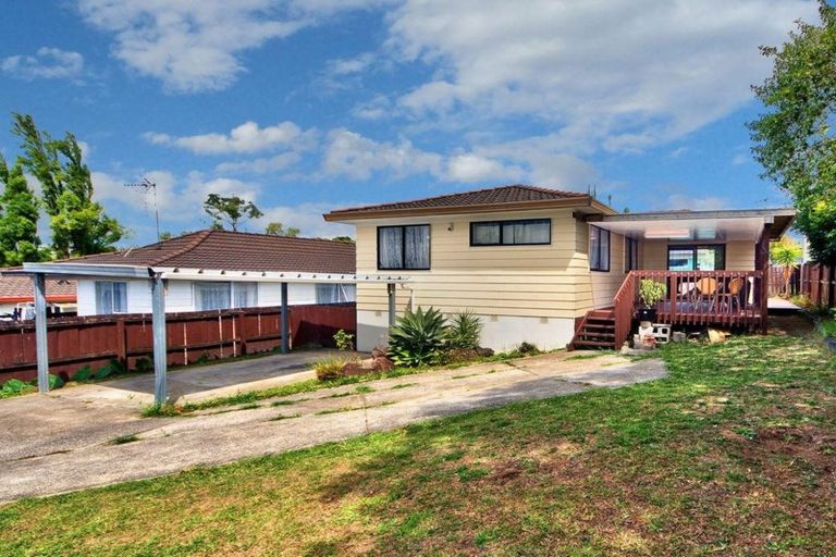 Photo of property in 277 Triangle Road, Massey, Auckland, 0614