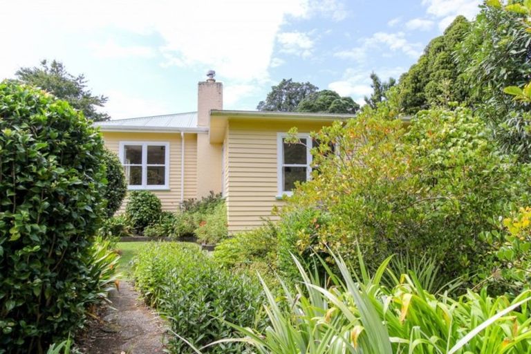 Photo of property in 114b Govett Avenue, Frankleigh Park, New Plymouth, 4310