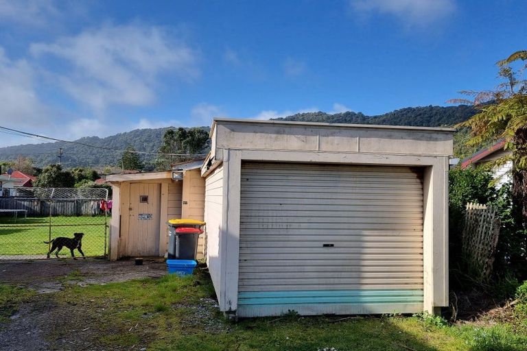 Photo of property in 47 Nelson Quay, Cobden, Greymouth, 7802