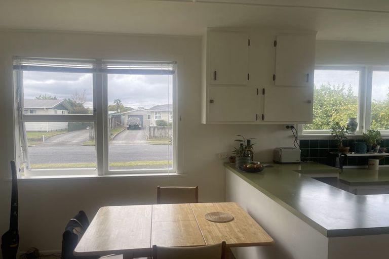 Photo of property in 19 Fisher Place, Carterton, 5713