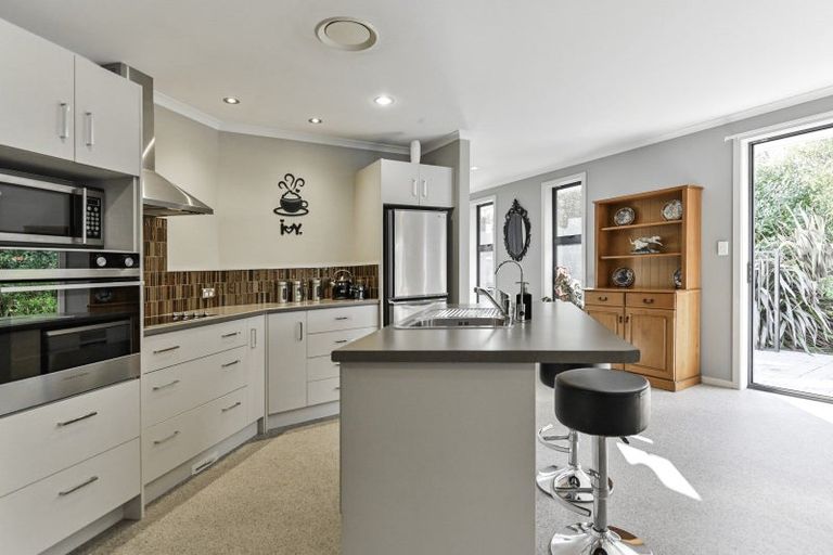 Photo of property in 14 Waitaha Place, Clive, 4102