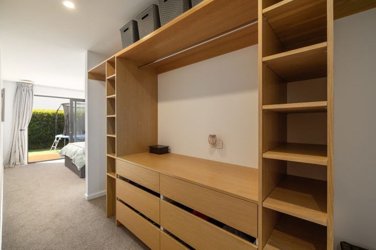 Photo of property in 10 Polish Settlers Place, Marshland, Christchurch, 8083