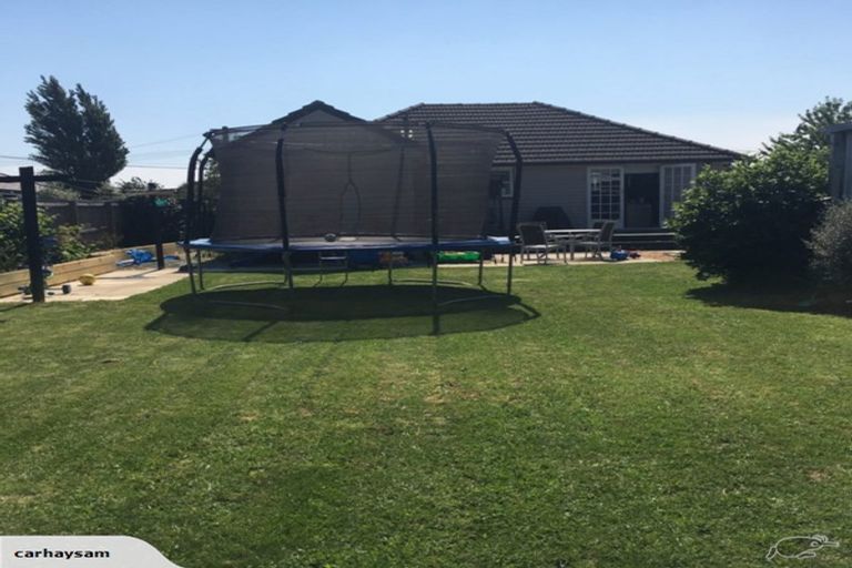 Photo of property in 10 Camden Street, Northcote, Christchurch, 8052