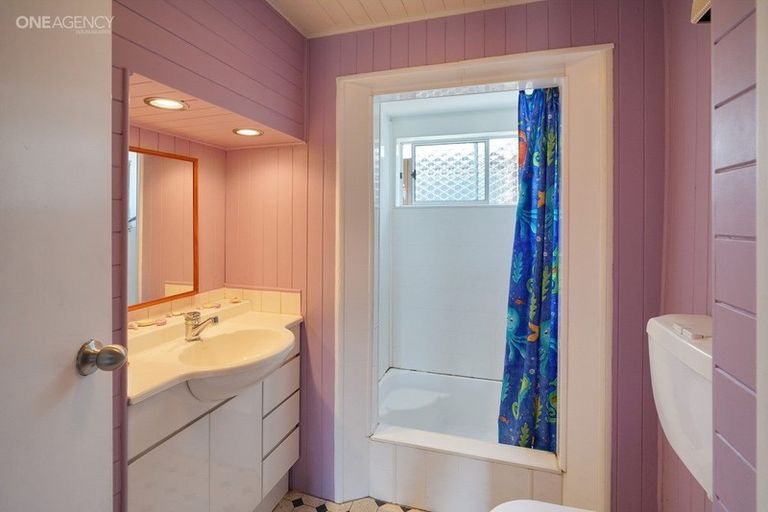 Photo of property in 12 Railway Street, Sefton, 7477