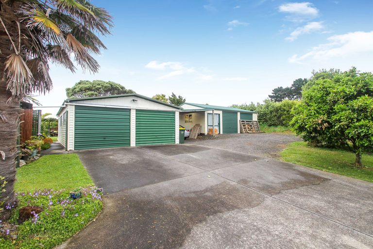 Photo of property in 20 Waipipi Wharf Road, Pollok, Waiuku, 2683