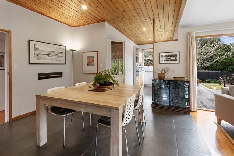 Photo of property in 6 Marsden Place, Kensington, Whangarei, 0112