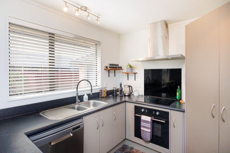 Photo of property in 55 Meridian Grove, Kelvin Grove, Palmerston North, 4414