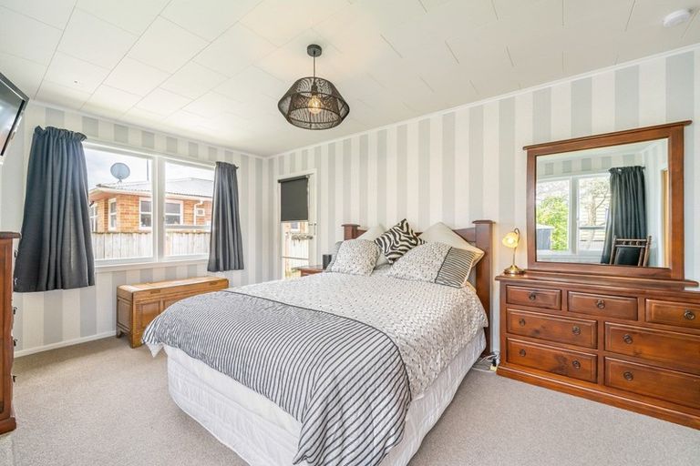 Photo of property in 3 Maoribank Grove, Brown Owl, Upper Hutt, 5018