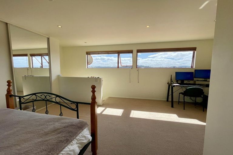 Photo of property in 33f Florence Avenue, Orewa, 0931