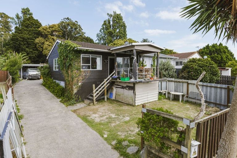 Photo of property in 4/60 Moncrieff Avenue, Clendon Park, Auckland, 2103