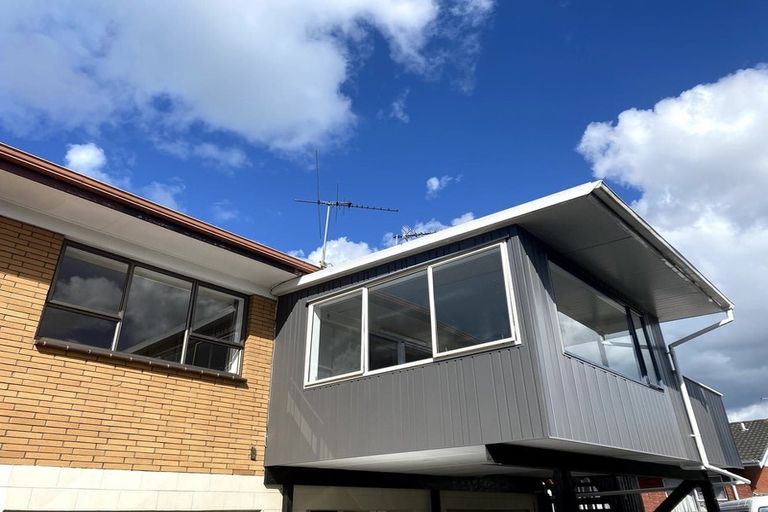 Photo of property in 2/53 Butley Drive, Farm Cove, Auckland, 2012