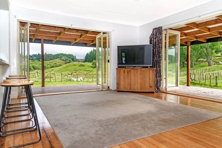 Photo of property in 4934 Waiapu Road, Te Puia Springs, Tokomaru Bay, 4079