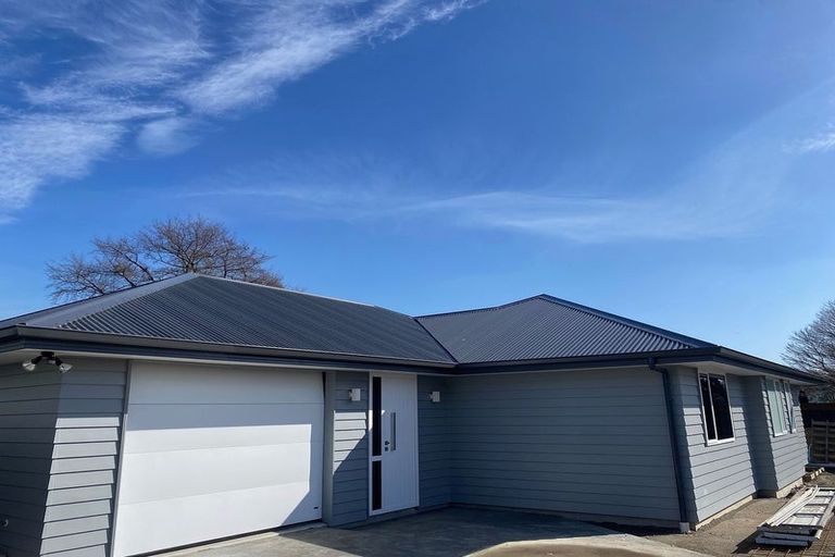 Photo of property in 106 Lipscombe Crescent, Havelock North, 4130