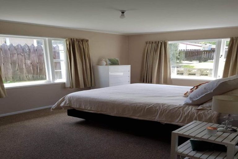 Photo of property in 12 Bobstay Lane, Whitby, Porirua, 5024