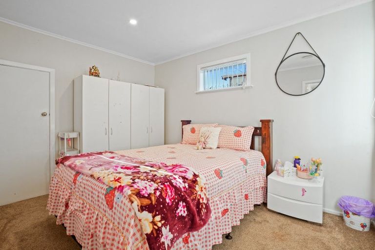 Photo of property in 5 Cornwall Road, Papatoetoe, Auckland, 2025