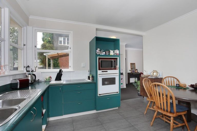 Photo of property in 12/14 High Street, Marton, 4710