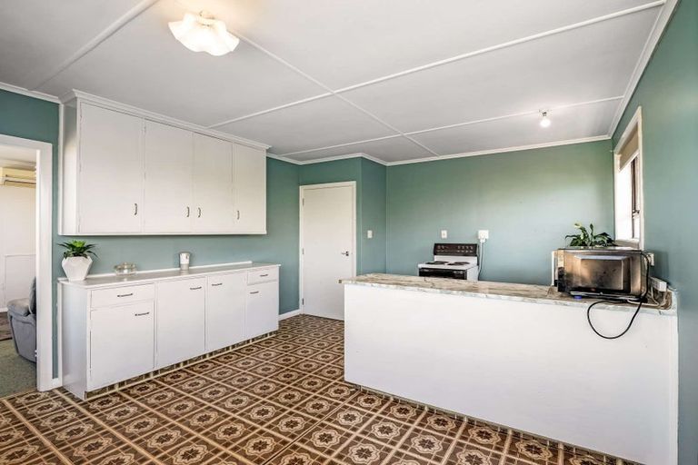 Photo of property in 120 Puriri Street, Gonville, Whanganui, 4501