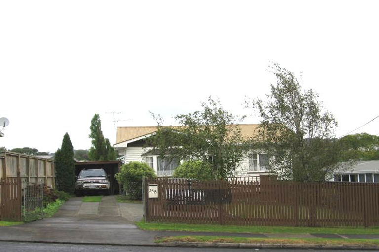 Photo of property in 338 West Coast Road, Glen Eden, Auckland, 0602