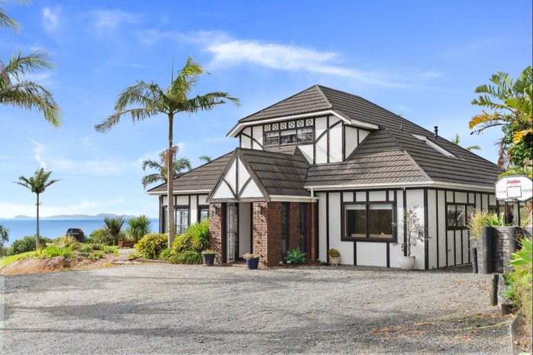 Photo of property in 1052 Cove Road, Langs Beach, Waipu, 0582