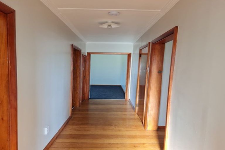 Photo of property in 34 Cornfoot Street, Castlecliff, Whanganui, 4501