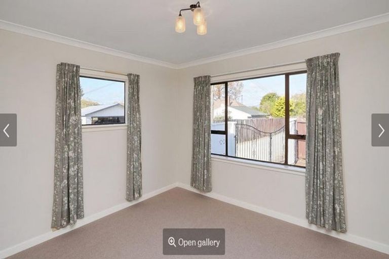 Photo of property in 88c Maidstone Road, Ilam, Christchurch, 8041