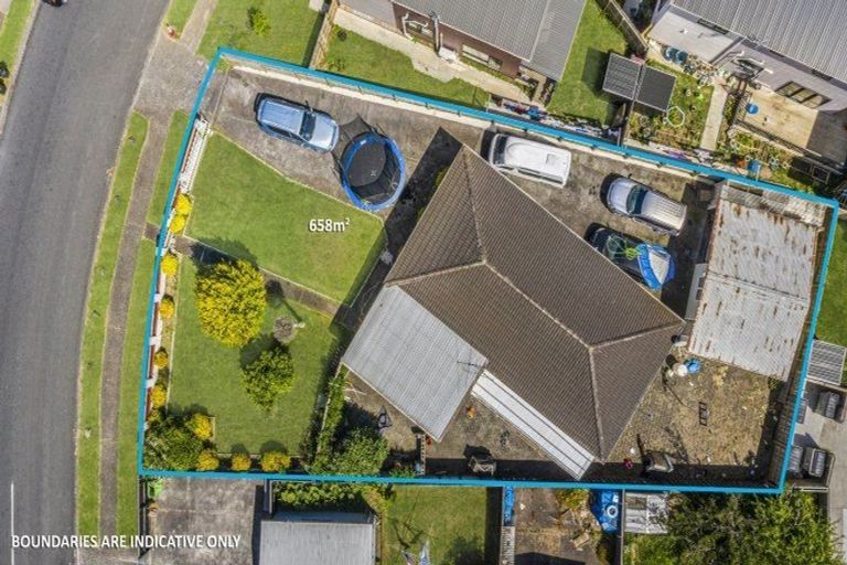 Photo of property in 3 Poutini Place, Manurewa, Auckland, 2102