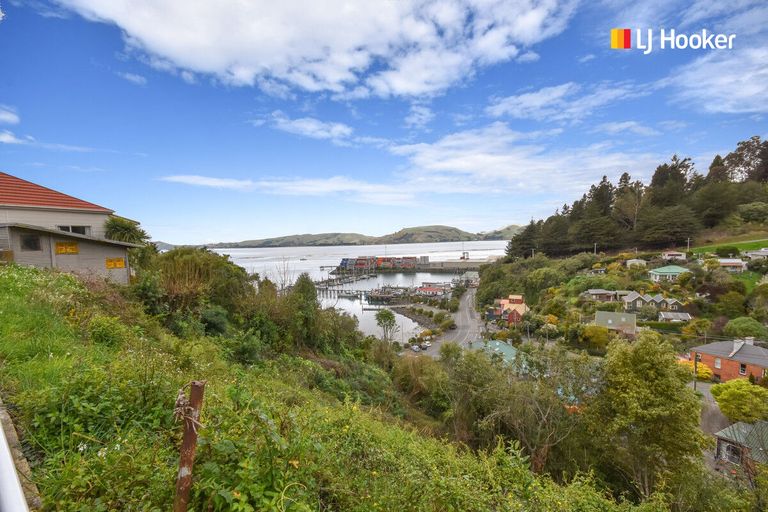 Photo of property in 42 Harbour Terrace, Careys Bay, Port Chalmers, 9023