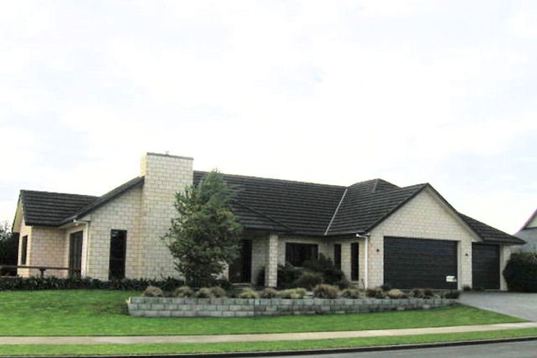 Photo of property in 30 Saint James Drive, Huntington, Hamilton, 3210