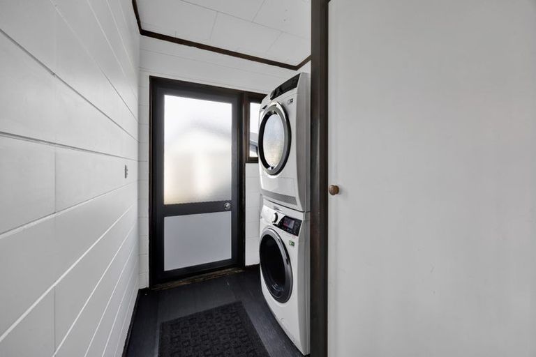 Photo of property in 23 Pohutukawa Drive, Opunake, 4616