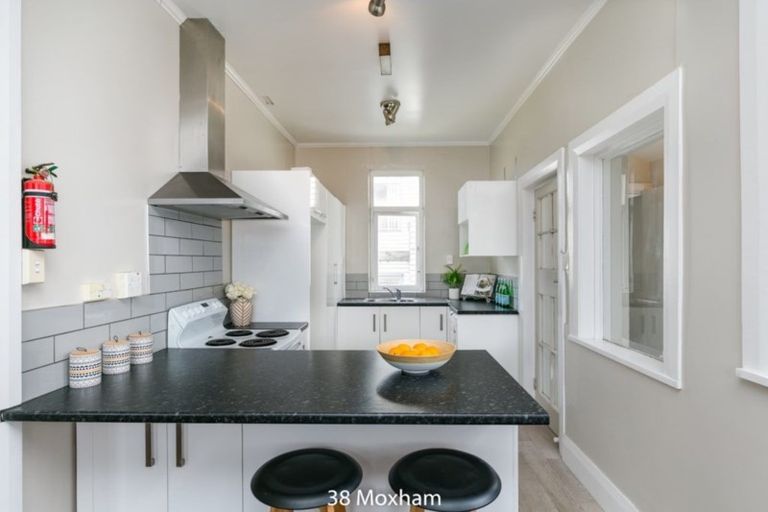 Photo of property in 38 Moxham Avenue, Hataitai, Wellington, 6021