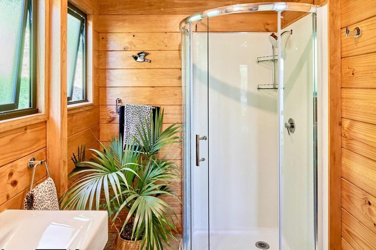 Photo of property in 41 Leeward Drive, Whitby, Porirua, 5024