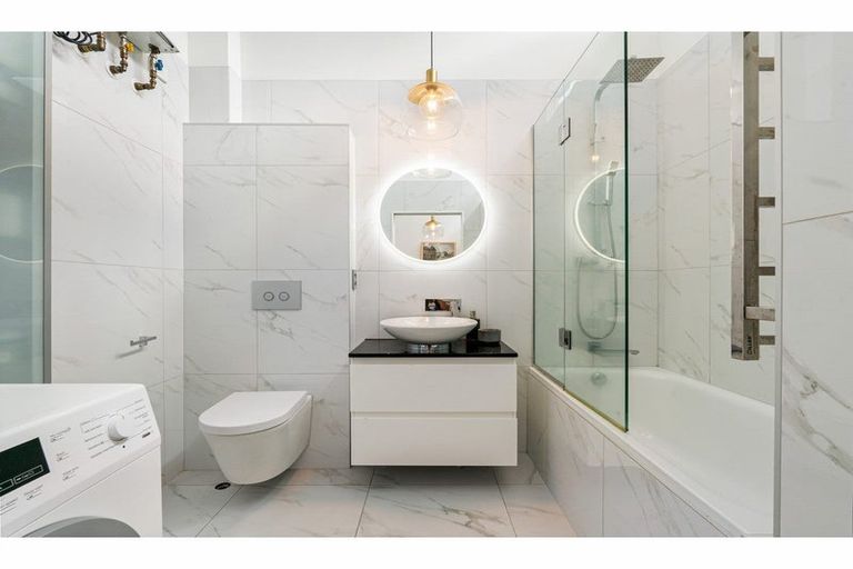 Photo of property in 7/142 Howe Street, Freemans Bay, Auckland, 1011