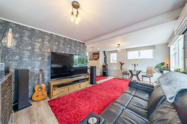 Photo of property in 26 Tuatoru Street, Eastbourne, Lower Hutt, 5013