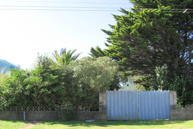 Photo of property in 45 Karewa Parade, Papamoa Beach, Papamoa, 3118