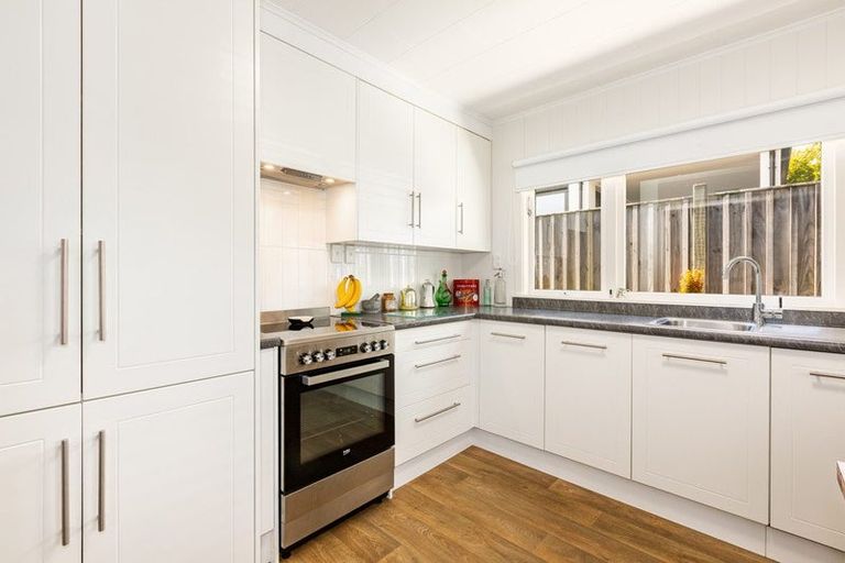 Photo of property in 1/78 Standen Street, Karori, Wellington, 6012