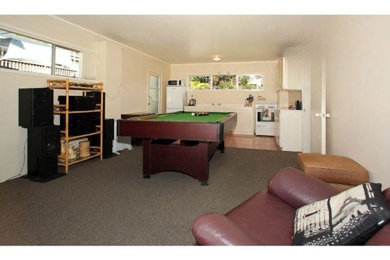 Photo of property in 101 Awaruku Road, Torbay, Auckland, 0630
