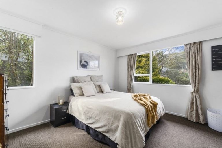 Photo of property in 61 Waipounamu Drive, Kelson, Lower Hutt, 5010