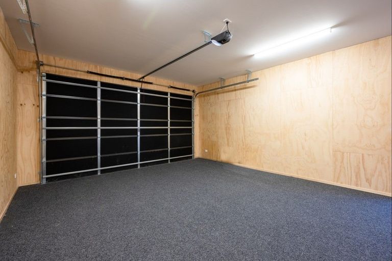 Photo of property in 23 Obelisk Street, Wanaka, 9305