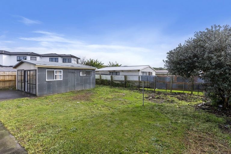 Photo of property in 32 Idlewild Avenue, Mangere, Auckland, 2022