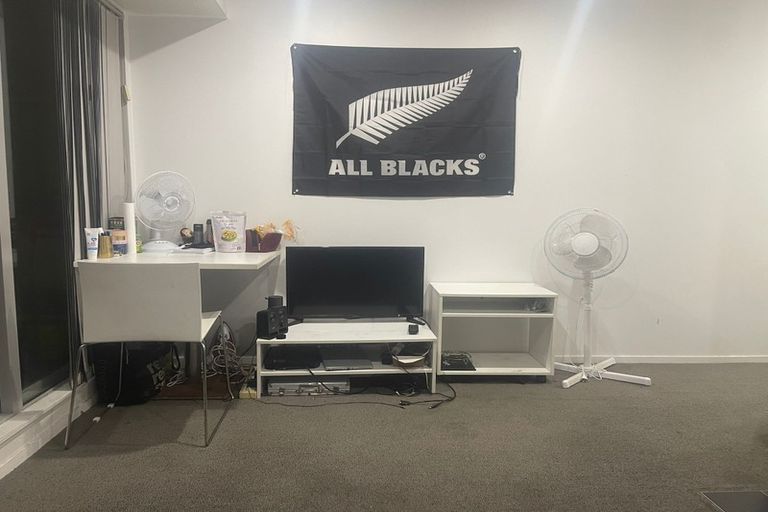 Photo of property in The Volt Apartments, 220/430 Queen Street, Auckland Central, Auckland, 1010