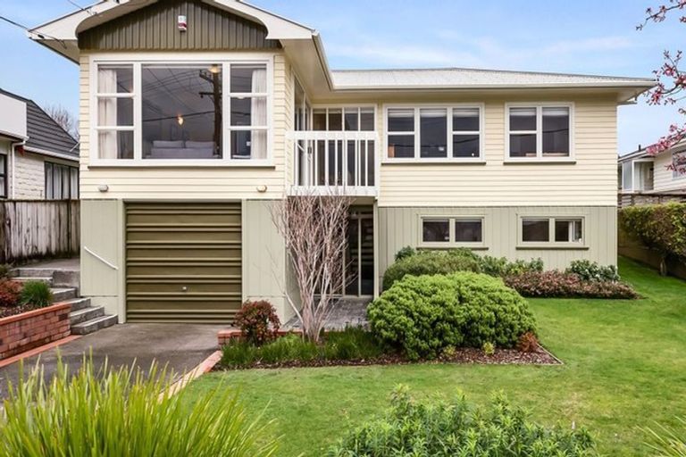 Photo of property in 51 Mabey Road, Avalon, Lower Hutt, 5011