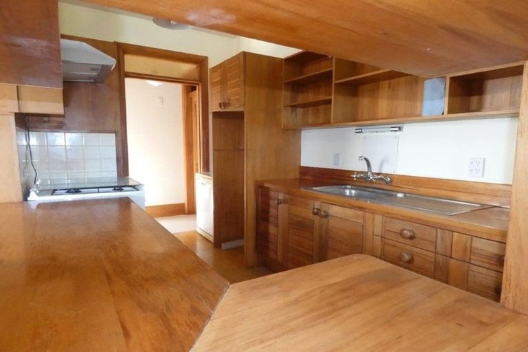 Photo of property in 9b Hay Street, Oriental Bay, Wellington, 6011