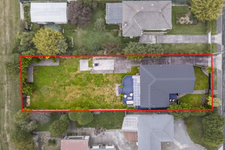 Photo of property in 60 Westminster Road, Wainuiomata, Lower Hutt, 5014