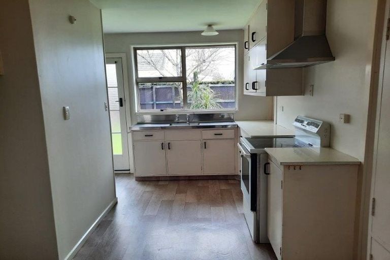 Photo of property in 75b Bryndwr Road, Bryndwr, Christchurch, 8052