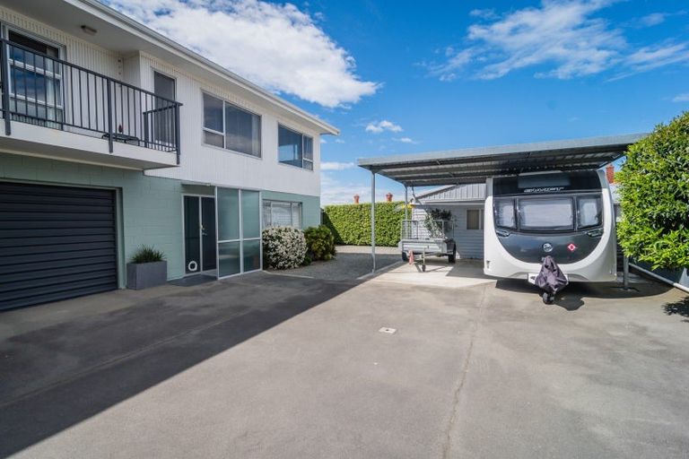 Photo of property in 207 Otipua Road, West End, Timaru, 7910