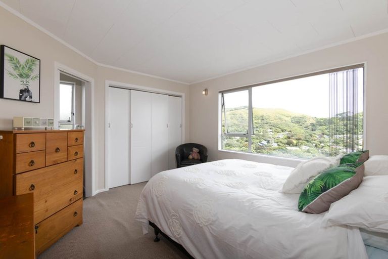 Photo of property in 63 Sea Vista Drive, Pukerua Bay, 5026