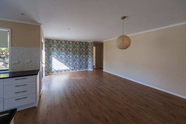 Photo of property in 5 Valley Fields Place, Pukekohe, 2120