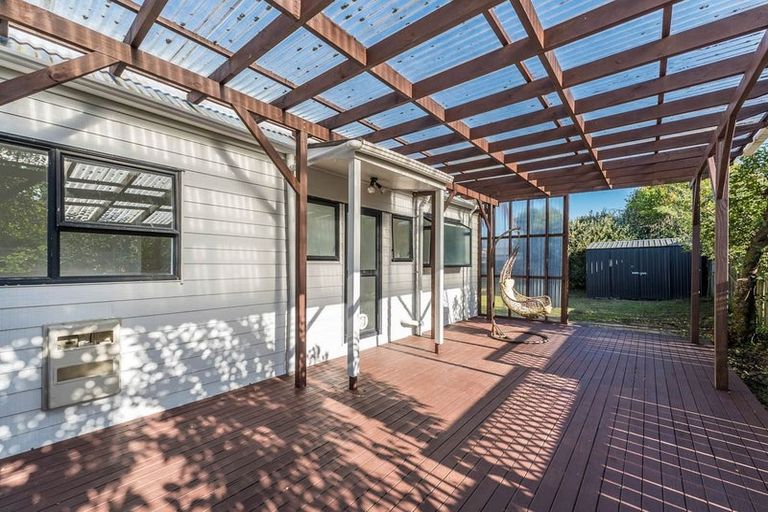 Photo of property in 13 Lesa Annis Place, Henderson, Auckland, 0612